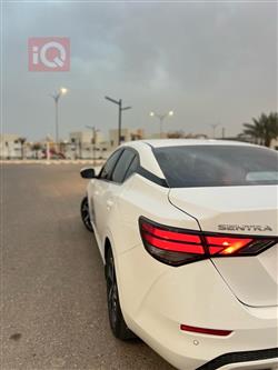 نیسان سێنترا